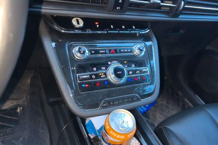 Used Lincoln Corsair 2022 2.0T Two-Wheel Drive Luxury Edition Gear Lever
