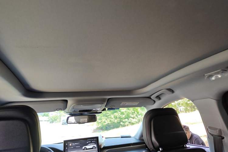 Used Lincoln Corsair 2022 2.0T Two-Wheel Drive Deluxe Edition Headliner