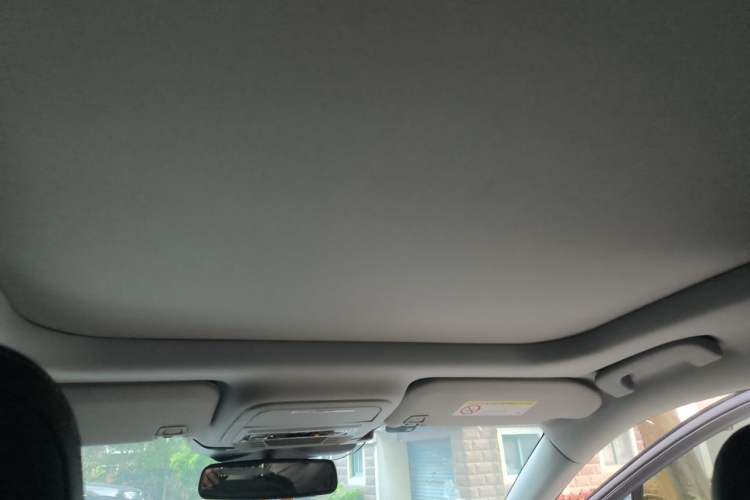 Used Lincoln Corsair 2022 2.0T Two-Wheel Drive Deluxe Edition Headliner