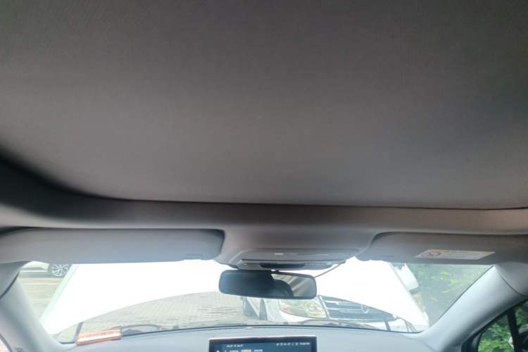 Used Lincoln Corsair 2022 2.0T Two-Wheel Drive Deluxe Edition Headliner