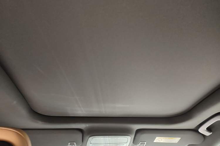 Used Lincoln Corsair 2022 2.0T Two-Wheel Drive Luxury Edition Headliner