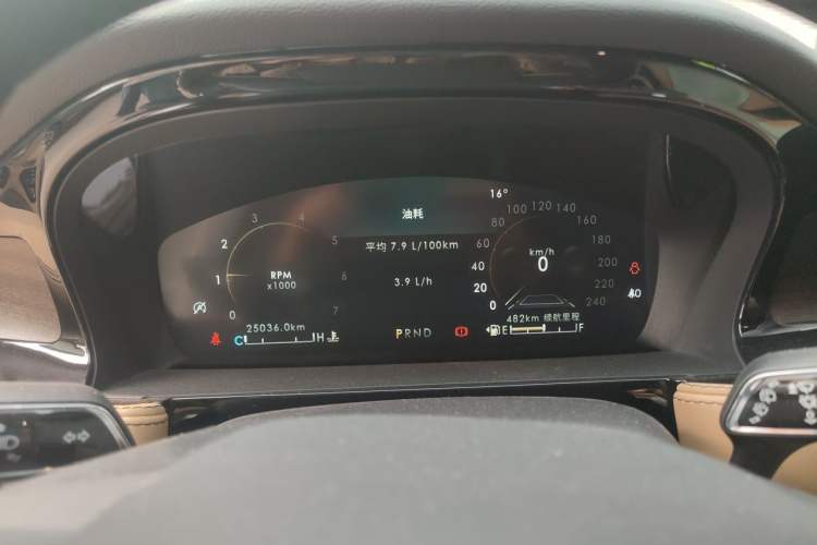 Used Lincoln Corsair 2022 Revised Version 2.0T Two-Wheel Drive Premium Edition Instrument Cluster