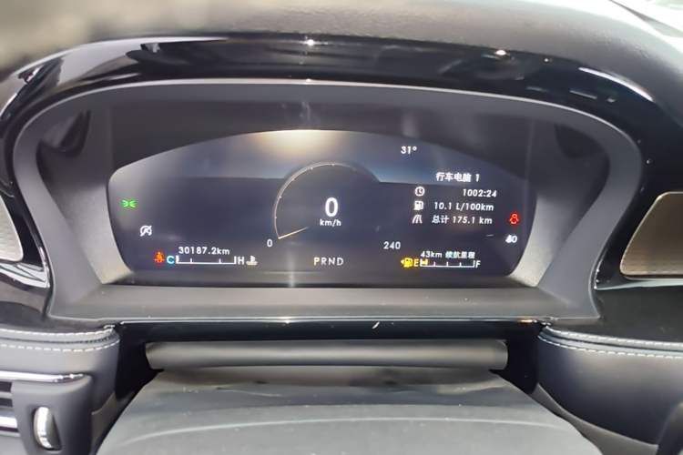 Used Lincoln Corsair 2022 Revised Version 2.0T Two-Wheel Drive Premium Edition Instrument Cluster