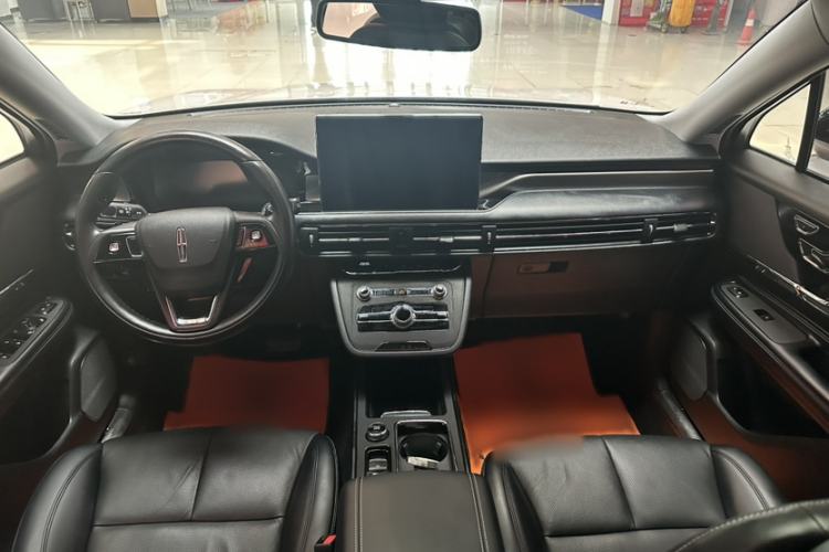 Used Lincoln Corsair 2022 2.0T Two-Wheel Drive Luxury Edition Interior 10