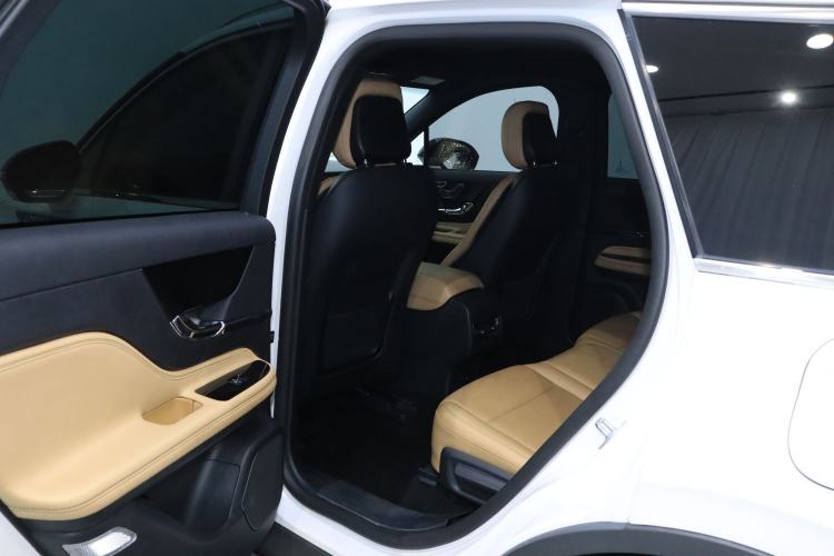 Used Lincoln Corsair 2022 2.0T Two-Wheel Drive Luxury Edition Interior 2