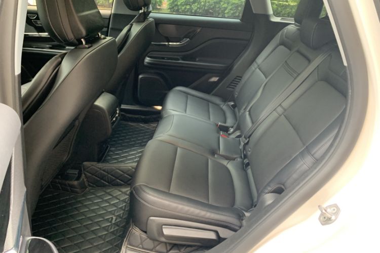 Used Lincoln Corsair 2022 Revised Version 2.0T Two-Wheel Drive Premium Edition Interior 3