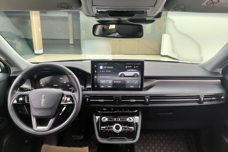 Used Lincoln Corsair 2022 2.0T Two-Wheel Drive Luxury Edition Interior 6