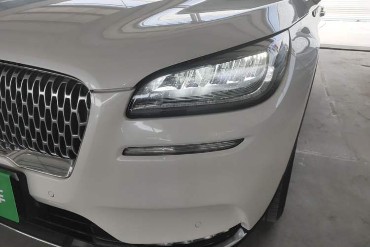 Used Lincoln Corsair 2022 2.0T Two-Wheel Drive Luxury Edition Left Front Headlight