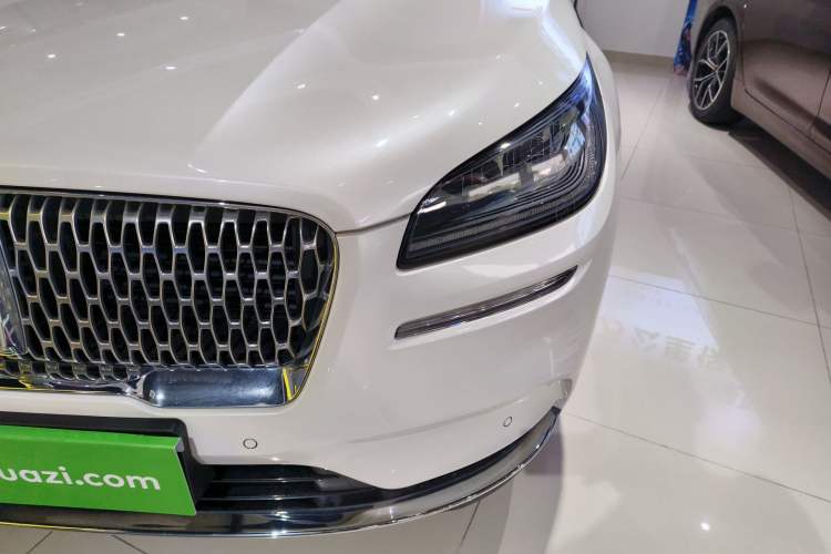 Used Lincoln Corsair 2022 Revised Version 2.0T Two-Wheel Drive Luxury Edition Left Front Headlight