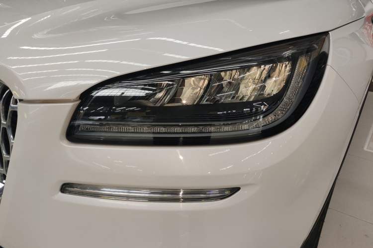 Used Lincoln Corsair 2022 2.0T Two-Wheel Drive Deluxe Edition Left Front Headlight