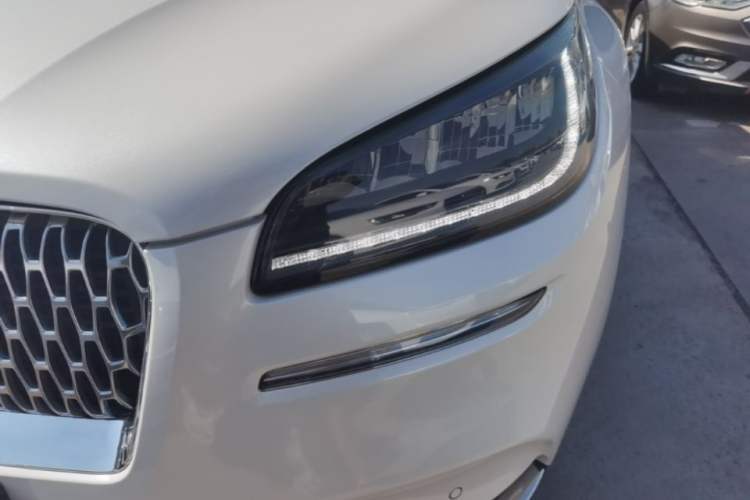 Used Lincoln Corsair 2022 2.0T Two-Wheel Drive Deluxe Edition Left Front Headlight