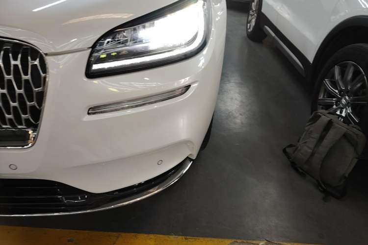 Used Lincoln Corsair 2022 Revised Version 2.0T Two-Wheel Drive Premium Edition Left Front Headlight