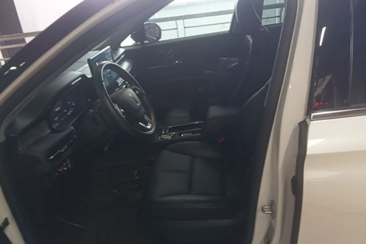 Used Lincoln Corsair 2022 2.0T Two-Wheel Drive Deluxe Edition Left Front Seat
