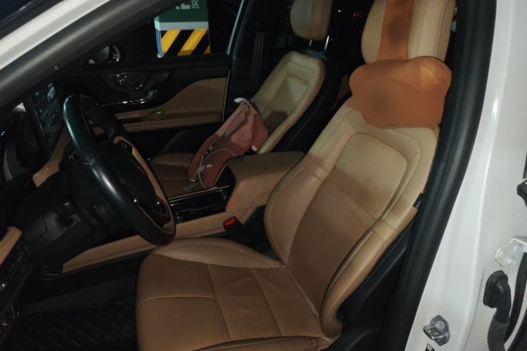 Used Lincoln Corsair 2022 2.0T Two-Wheel Drive Luxury Edition Left Front Seat