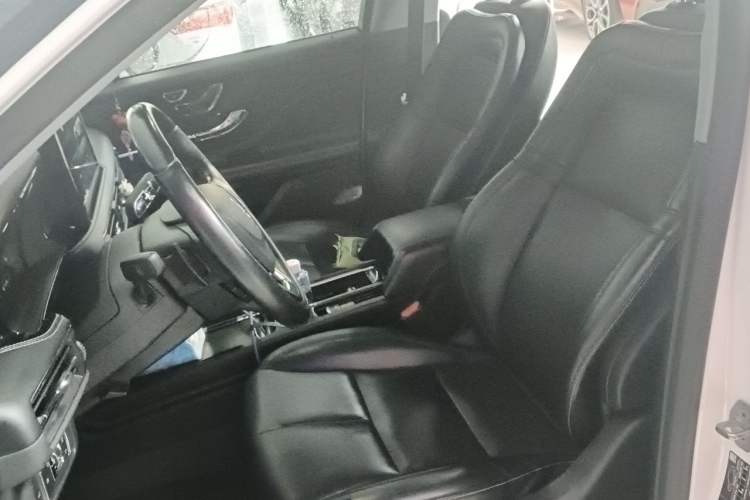 Used Lincoln Corsair 2022 2.0T Two-Wheel Drive Deluxe Edition Left Front Seat