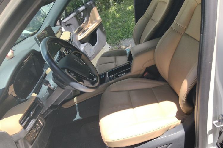 Used Lincoln Corsair 2022 2.0T Two-Wheel Drive Luxury Edition Left Front Seat