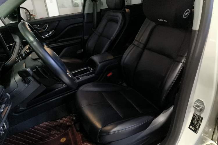 Used Lincoln Corsair 2022 Revised Version 2.0T Two-Wheel Drive Luxury Edition Left Front Seat