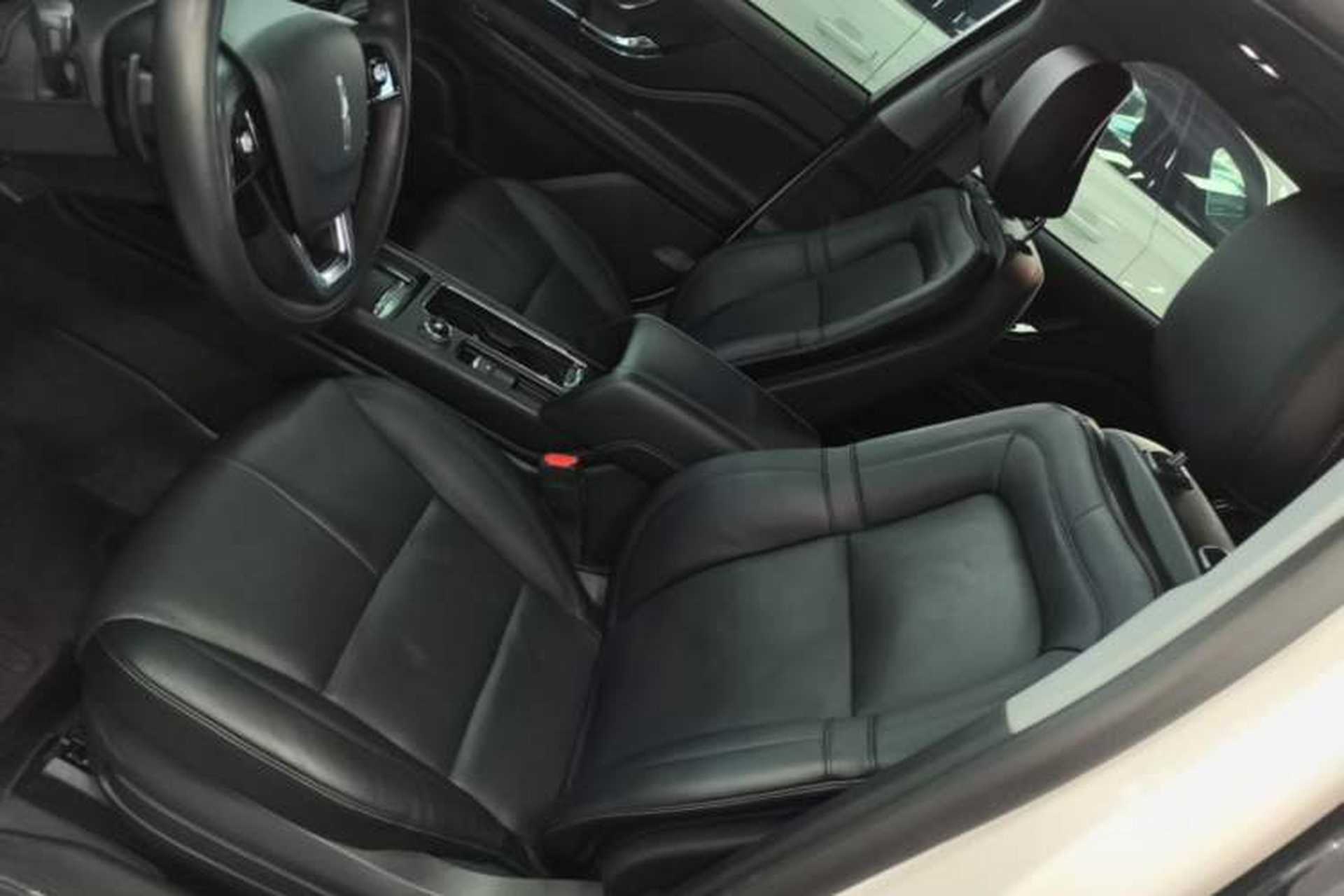Used Lincoln Corsair 2022 2.0T Two-Wheel Drive Luxury Edition Left Front Seat