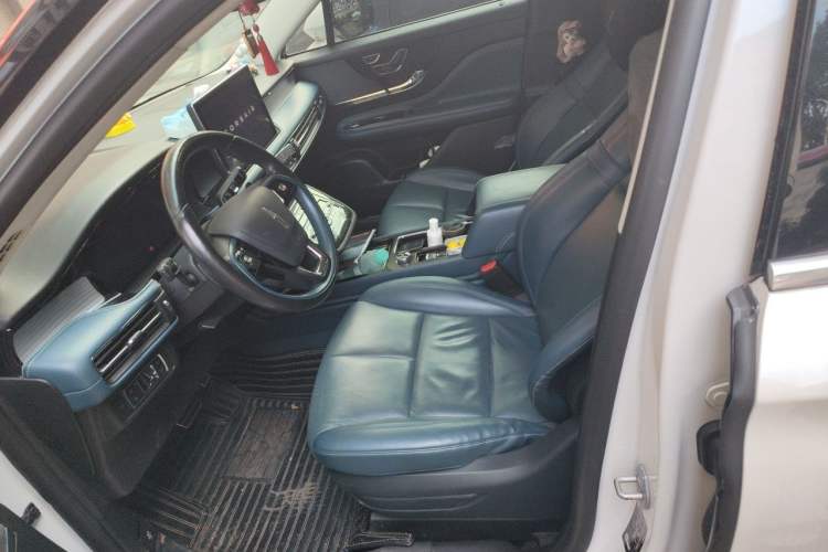 Used Lincoln Corsair 2022 2.0T Two-Wheel-Drive MONO Limited Edition Left Front Seat