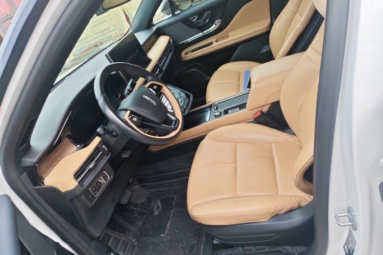 Used Lincoln Corsair 2022 2.0T Two-Wheel Drive Luxury Edition Left Front Seat