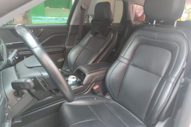 Used Lincoln Corsair 2022 2.0T Two-Wheel Drive Deluxe Edition Left Front Seat