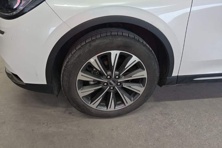 Used Lincoln Corsair 2022 2.0T Two-Wheel Drive Luxury Edition Left Front Wheel Hub