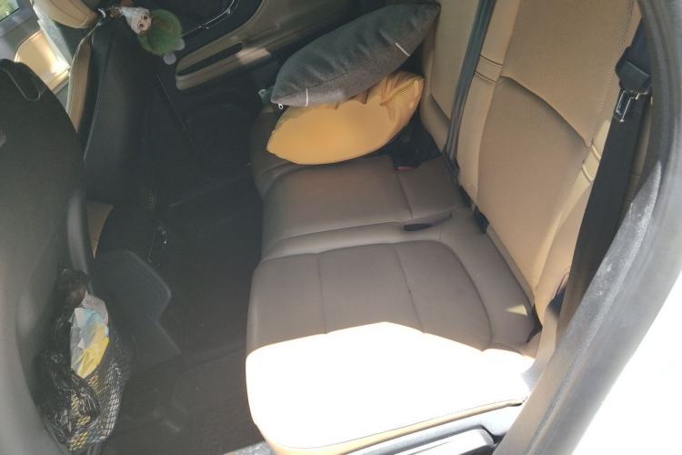 Used Lincoln Corsair 2022 2.0T Two-Wheel Drive Luxury Edition Left Rear Seat