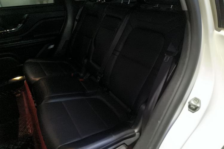Used Lincoln Corsair 2022 Revised Version 2.0T Two-Wheel Drive Luxury Edition Left Rear Seat