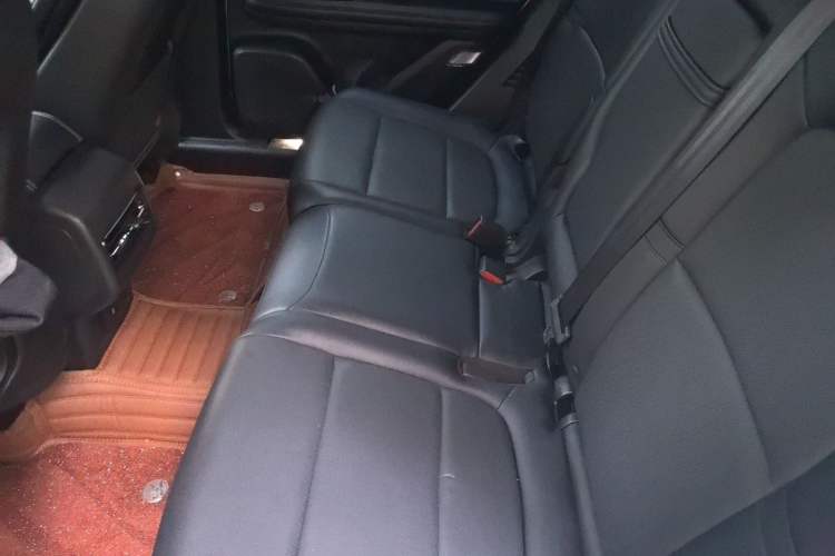 Used Lincoln Corsair 2022 2.0T Two-Wheel Drive Luxury Edition Left Rear Seat