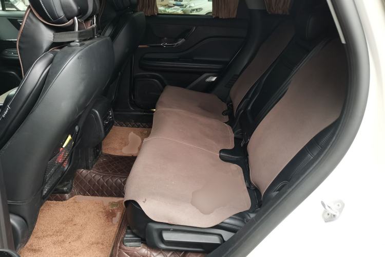 Used Lincoln Corsair 2022 2.0T Two-Wheel Drive Luxury Edition Left Rear Seat