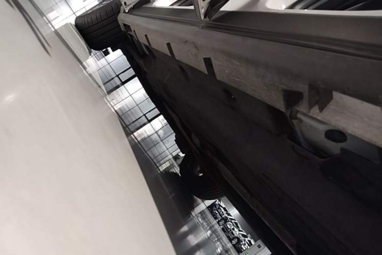 Used Lincoln Corsair 2022 2.0T Two-Wheel Drive Deluxe Edition Left Side Sill