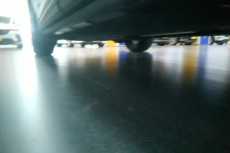 Used Lincoln Corsair 2022 2.0T Two-Wheel Drive Deluxe Edition Left Side Sill