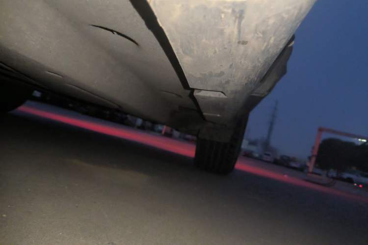 Used Lincoln Corsair 2022 2.0T Two-Wheel Drive Deluxe Edition Left Side Sill