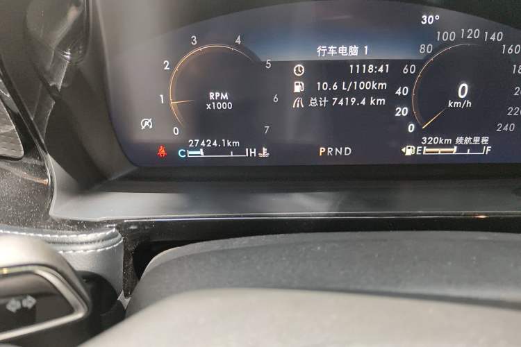 Used Lincoln Corsair 2022 2.0T Two-Wheel Drive Deluxe Edition Odometer Close Up