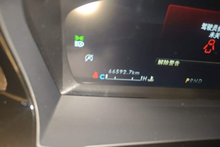 Used Lincoln Corsair 2022 2.0T Two-Wheel Drive Luxury Edition Odometer Close Up