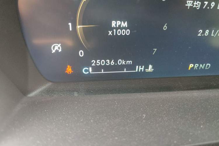 Used Lincoln Corsair 2022 Revised Version 2.0T Two-Wheel Drive Premium Edition Odometer Close Up