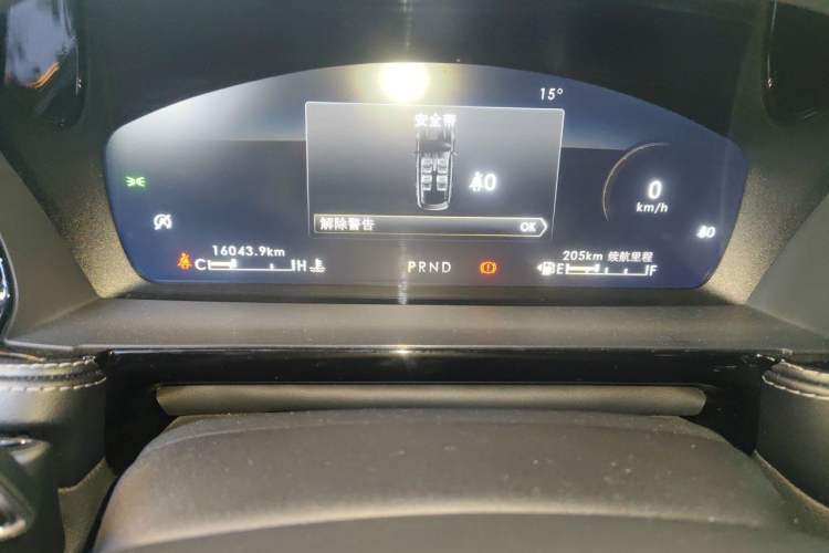 Used Lincoln Corsair 2022 2.0T Two-Wheel Drive Deluxe Edition Odometer Close Up