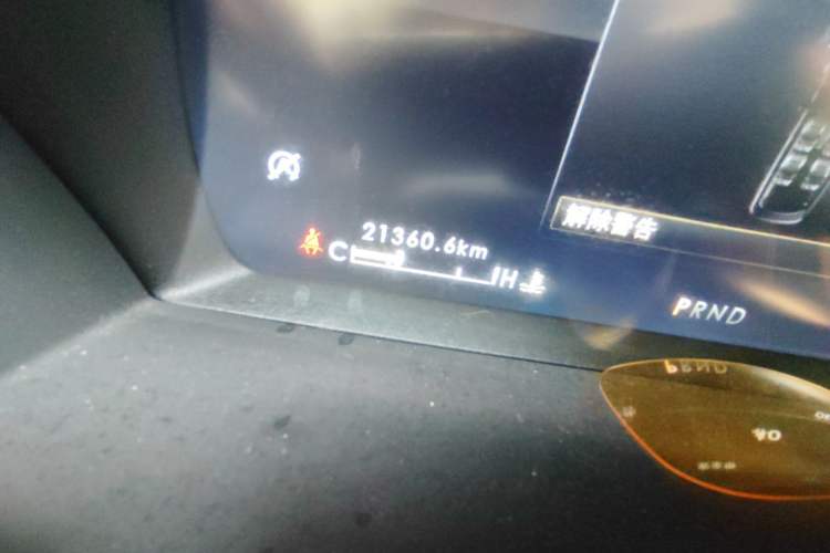 Used Lincoln Corsair 2022 2.0T Two-Wheel Drive Deluxe Edition Odometer Close Up