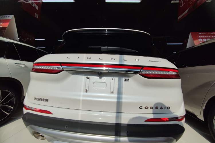 Used Lincoln Corsair 2022 2.0T Four-Wheel Drive Luxury Edition Rear