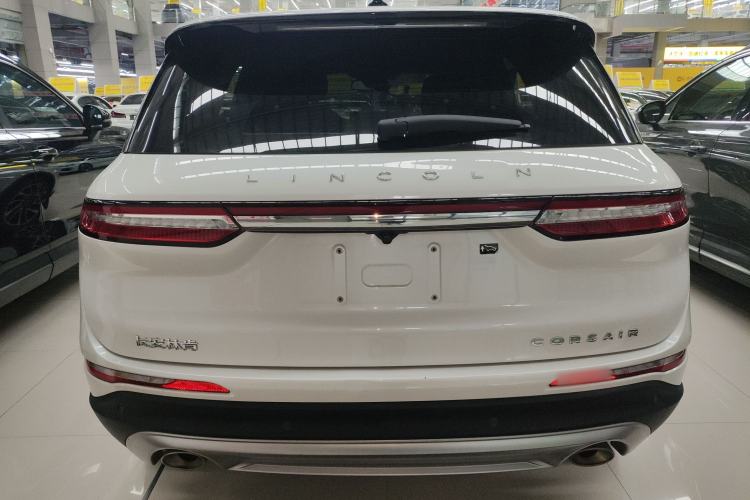 Used Lincoln Corsair 2022 2.0T Two-Wheel Drive Deluxe Edition Rear
