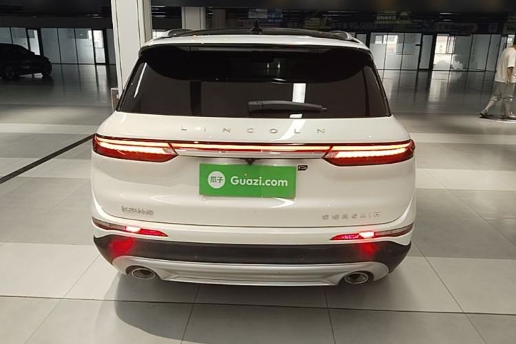 Used Lincoln Corsair 2022 2.0T Two-Wheel Drive Deluxe Edition Rear