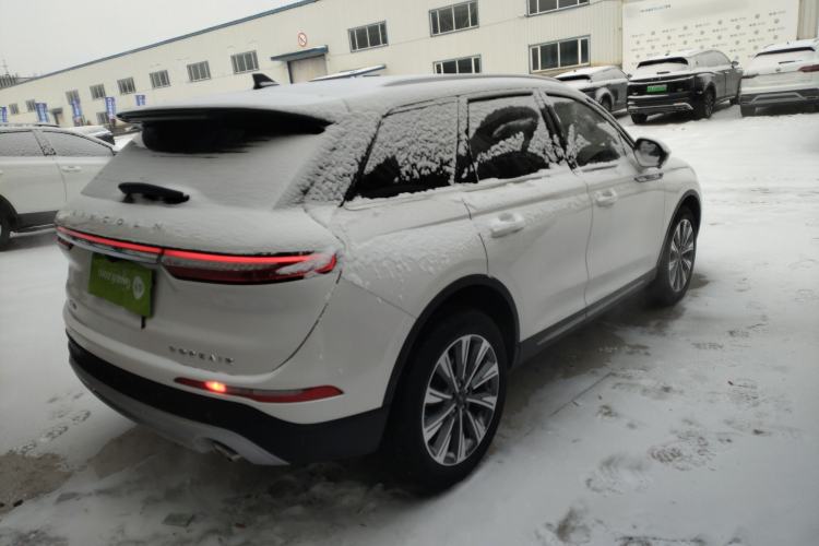 Used Lincoln Corsair 2022 Revised Version 2.0T Two-Wheel Drive Luxury Edition Rear Right 45 Deg