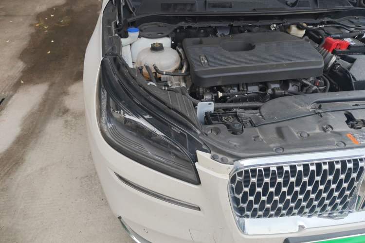 Used Lincoln Corsair 2022 Revised Version 2.0T Two-Wheel Drive Premium Edition Right Front Headlight