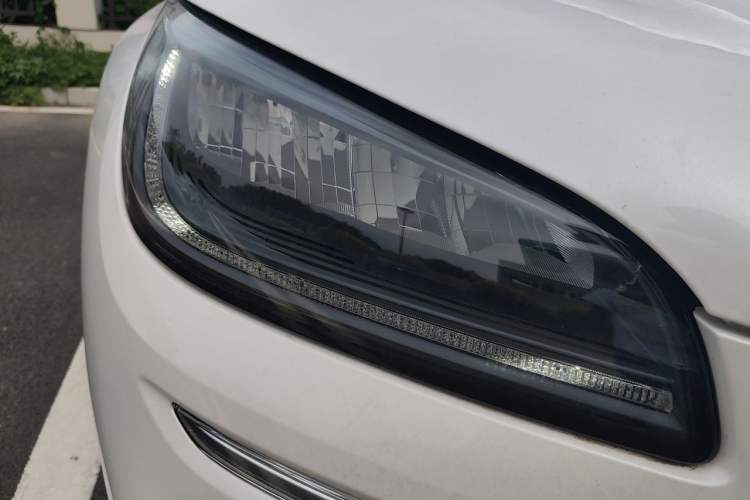 Used Lincoln Corsair 2022 2.0T Two-Wheel Drive Luxury Edition Right Front Headlight