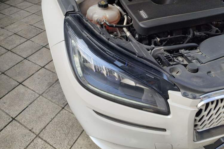 Used Lincoln Corsair 2022 2.0T Two-Wheel-Drive MONO Limited Edition Right Front Headlight