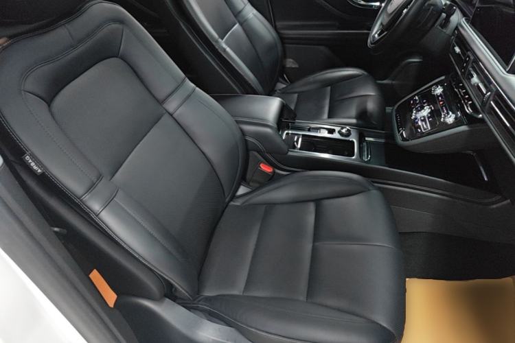 Used Lincoln Corsair 2022 2.0T Two-Wheel Drive Deluxe Edition Right Front Seat
