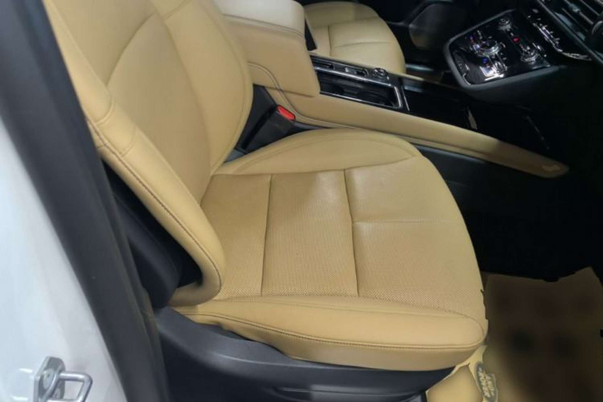 Used Lincoln Corsair 2022 2.0T Two-Wheel Drive Luxury Edition Right Front Seat