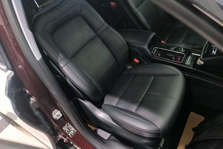 Used Lincoln Corsair 2022 2.0T Two-Wheel Drive Deluxe Edition Right Front Seat
