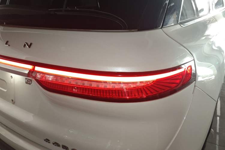 Used Lincoln Corsair 2022 2.0T Two-Wheel Drive Luxury Edition Right Rear Taillight