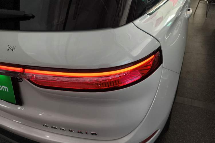 Used Lincoln Corsair 2022 2.0T Two-Wheel Drive Deluxe Edition Right Rear Taillight